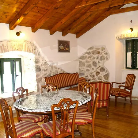 Holiday Blue Tree Villa Ždrelac